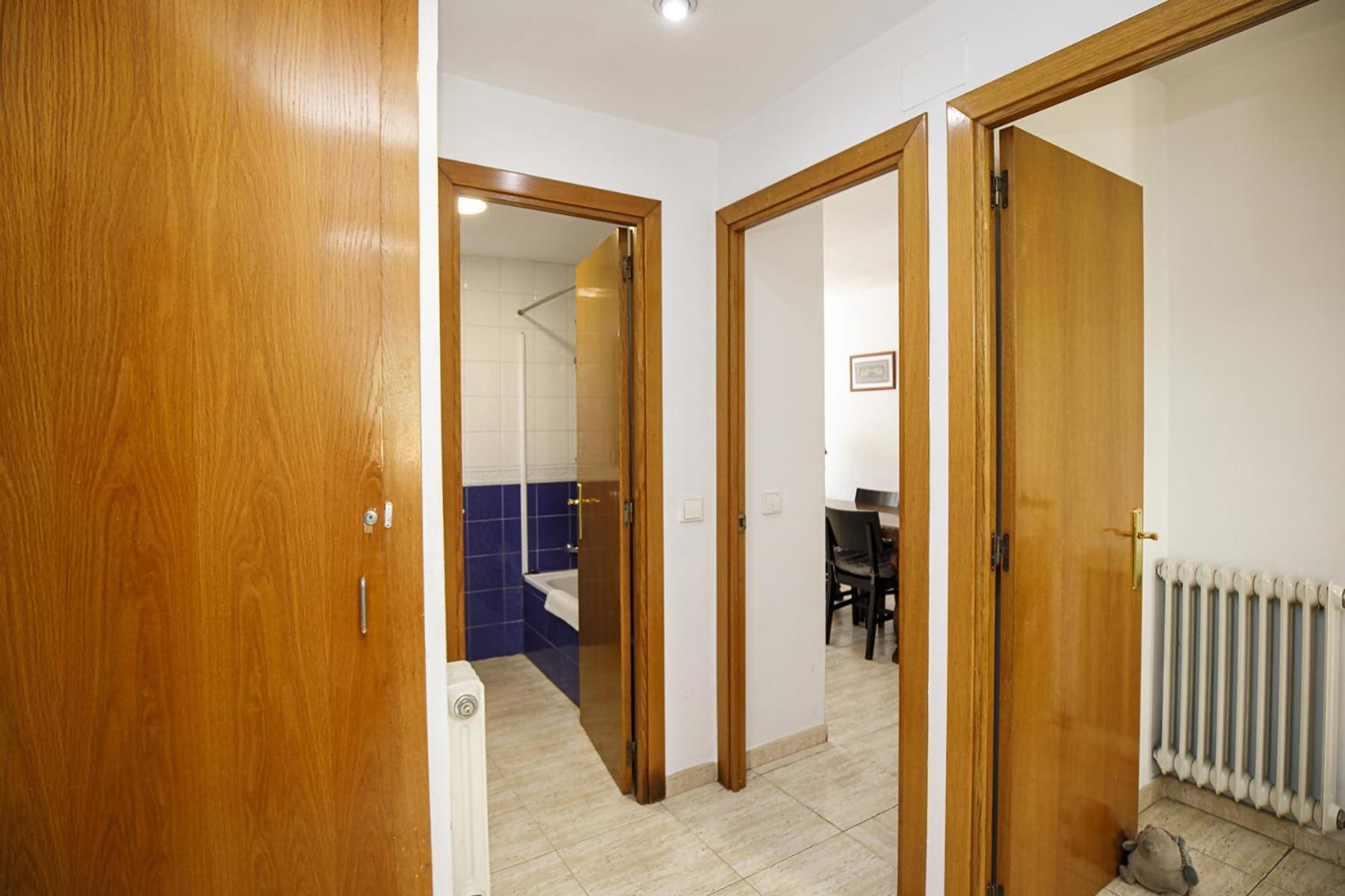 Apartamento Con Dos Grandes Terrazas En Жерона Екстер'єр фото