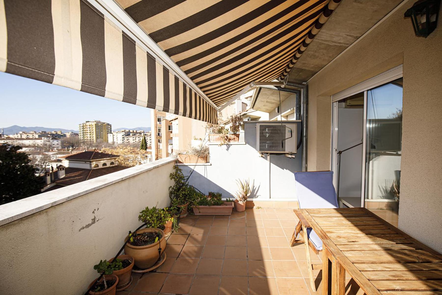 Apartamento Con Dos Grandes Terrazas En Жерона Екстер'єр фото
