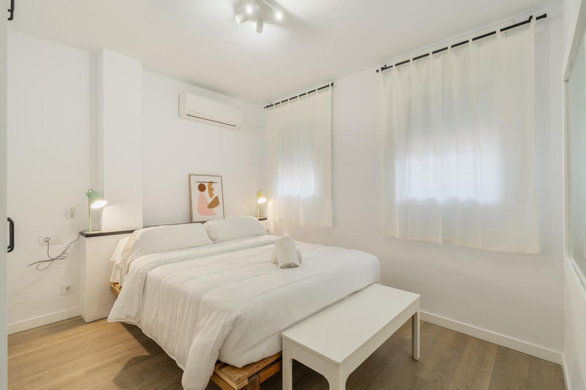 Apartamento Con Dos Grandes Terrazas En Жерона Екстер'єр фото