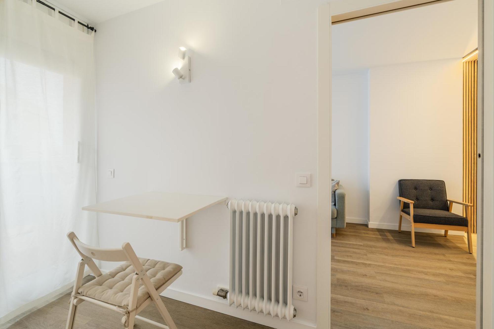 Apartamento Con Dos Grandes Terrazas En Жерона Екстер'єр фото